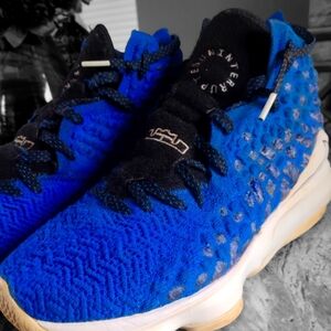 Nike LeBron James Uninterrupted